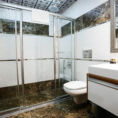 Hotel Grand Pasabey 3*