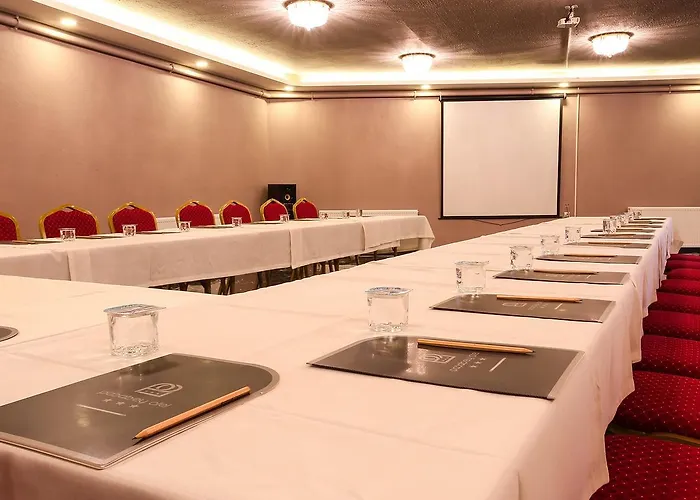 Hotel Grand Pasabey 3*